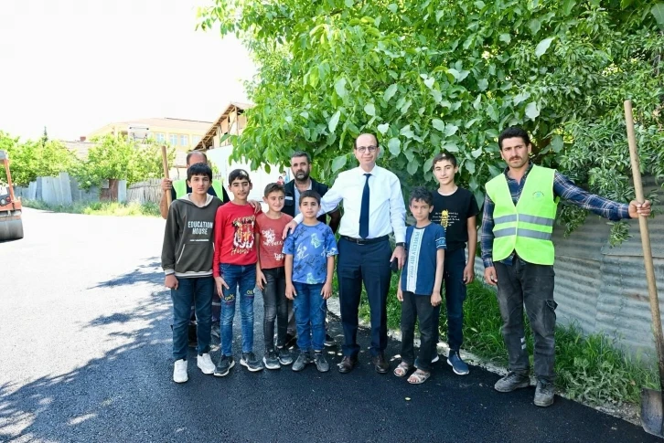 Geçit, yol çalışmalarını inceledi
