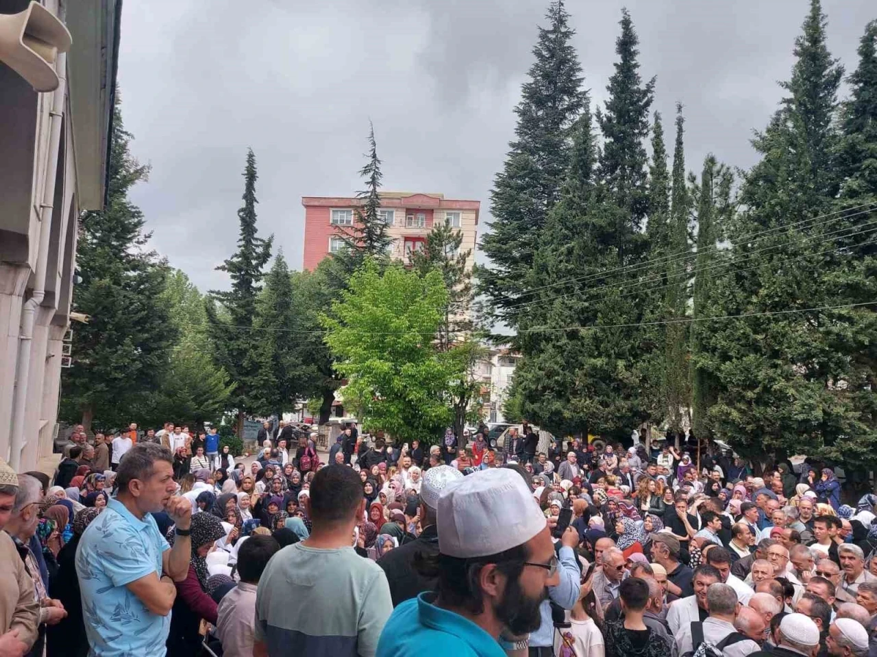 Gediz’den hacı adayları dualarla kutsal topraklara uğurlandı

