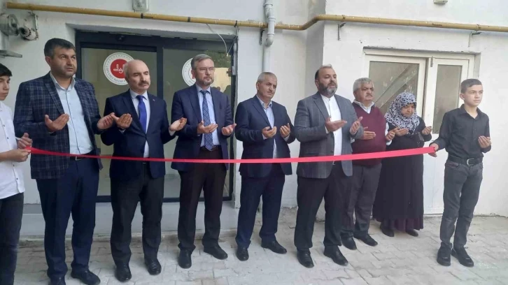 Gediz M&uuml;ft&uuml;l&uuml;ğ&uuml; Gen&ccedil;lik Merkezi t&ouml;renle a&ccedil;ıldı
