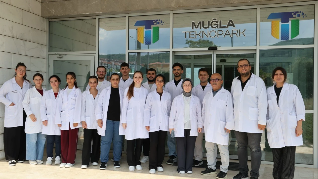 TÜRKİYE'NİN İLK APİTERAPİ EĞİTİMİ MUĞLA'DA VERİLDİ