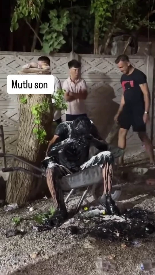 Gelenek değil, eziyet: Damadın üstüne motor yağı döktüler