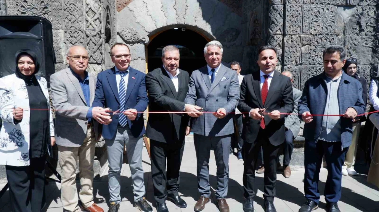 Geleneksel el sanatları bu sergide buluştu
