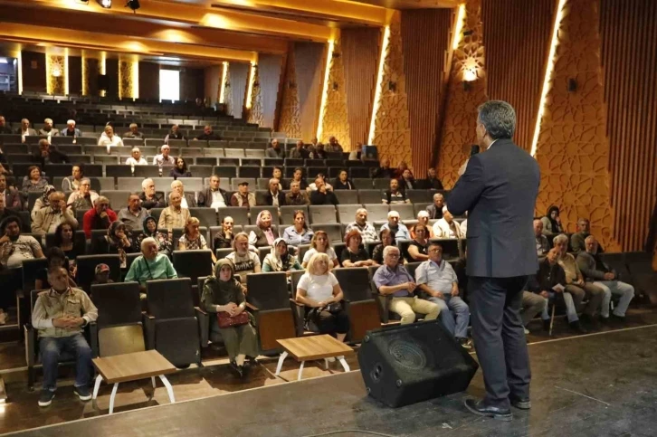 Gemlik&rsquo;te halk g&uuml;nleri devam ediyor
