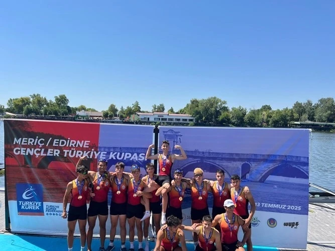 Gençler Türkiye Kupası’nda Galatasaray birinci oldu
