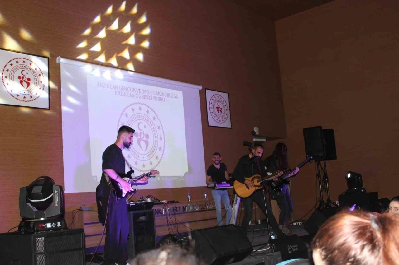 Gençlik Bayramı’nda konser düzenlendi
