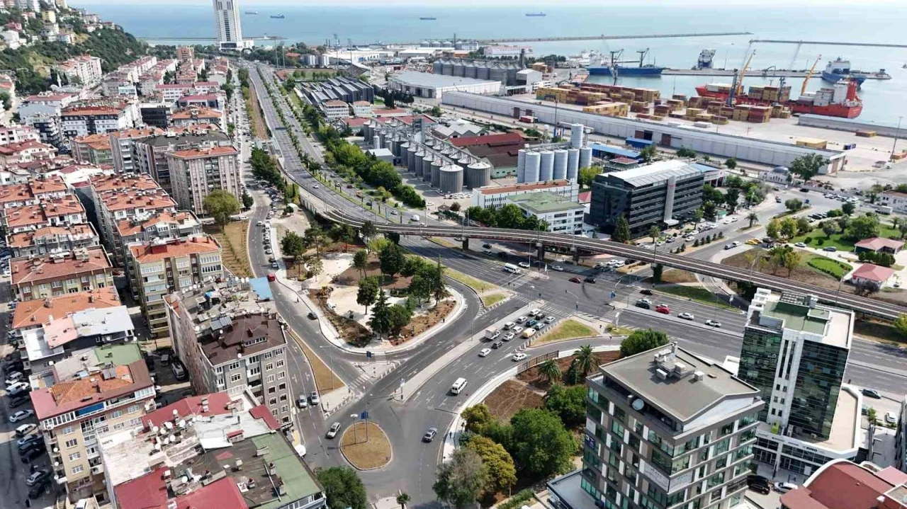 Gençlik Parkı Kavşağı nefes aldı
