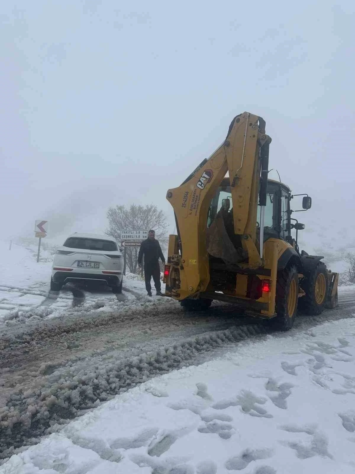 Gerc&uuml;ş&rsquo;te kar nedeniyle 5 k&ouml;y yolu ulaşıma kapandı
