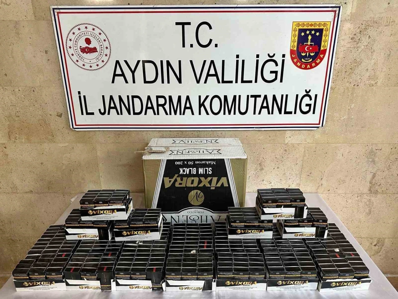 Germencik’te jandarma ekiplerinden kaçak sigara operasyonu