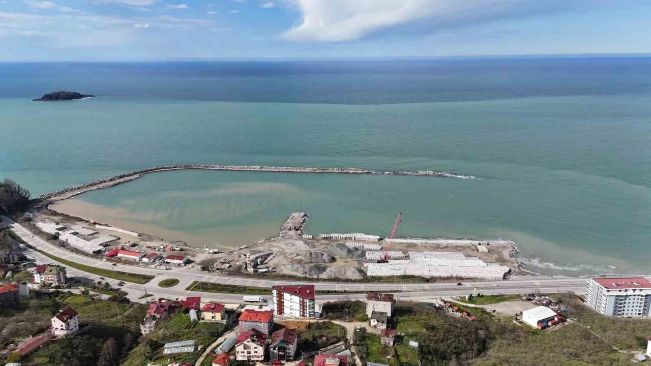 Giresun&rsquo;a 2026&rsquo;da 8 sekt&ouml;rde yaklaşık 1,8 milyar TL yatırım
