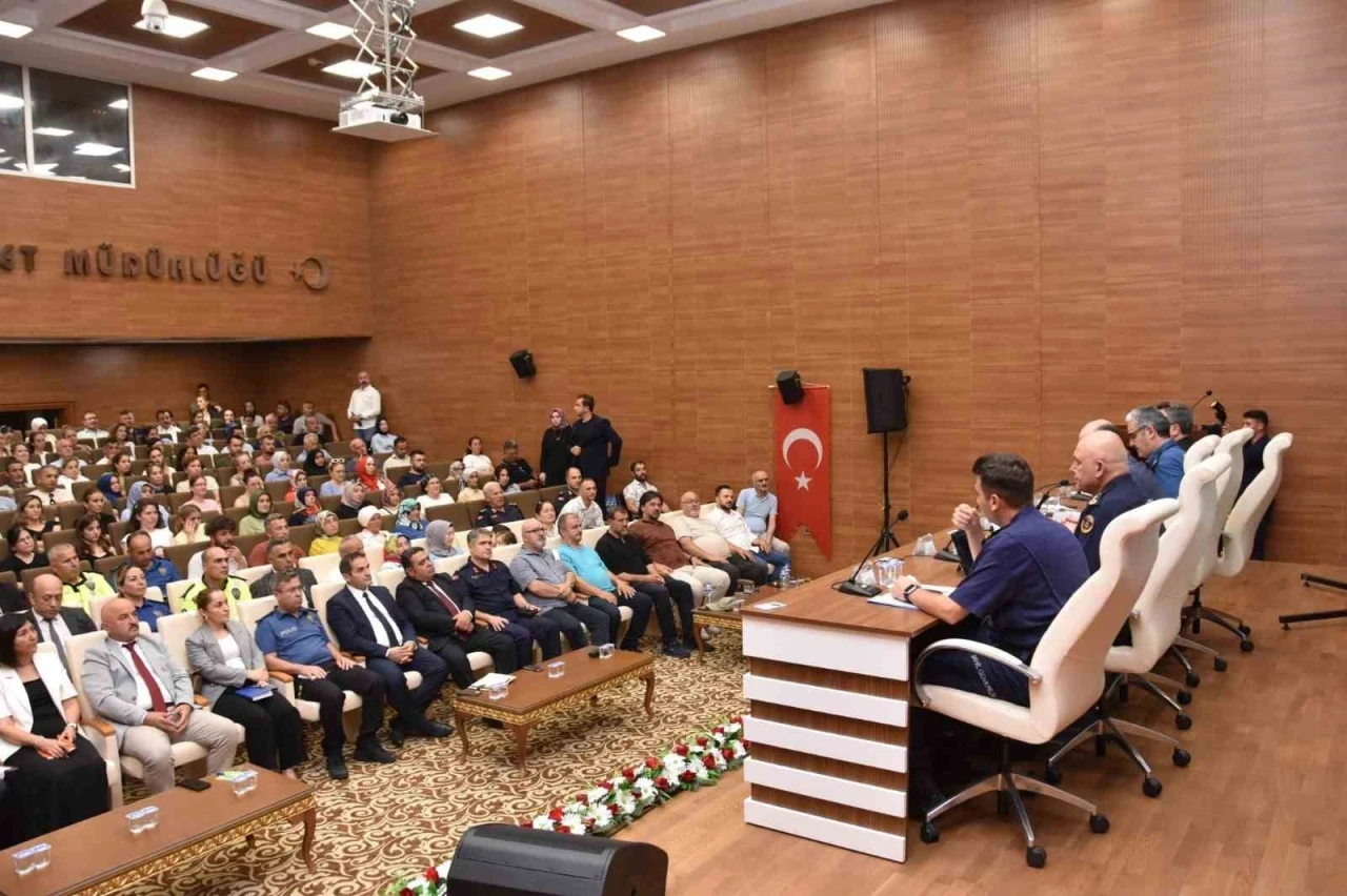 Giresun’da &quot;huzur bilgilendirme&quot; toplantısı
