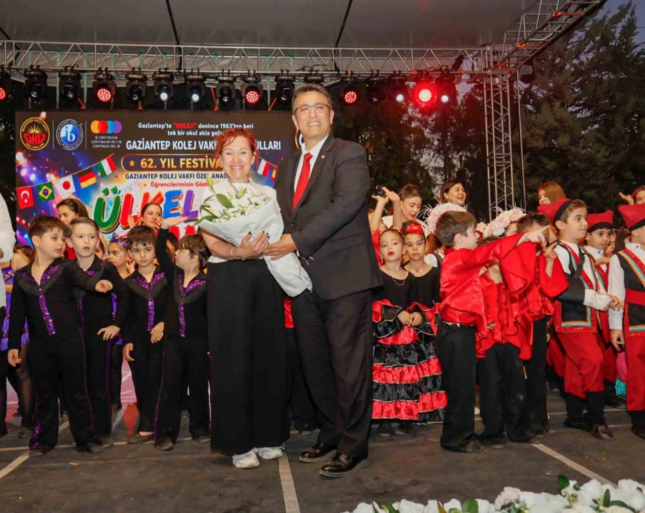 GKV’li minik dansçılardan dünya turu