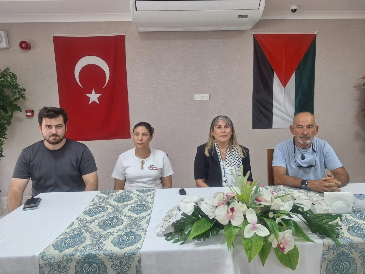 Global Sumut Aktivistleri Marmaris’ten seslendi 