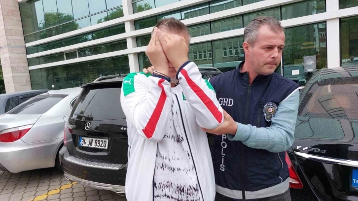 G&ouml;&ccedil;men ka&ccedil;ak&ccedil;ısı tutuklandı
