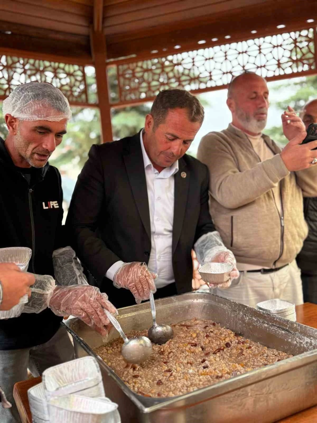 Gökçedere’de Hz. Hüseyin’i anma ve aşure programı düzenlendi
