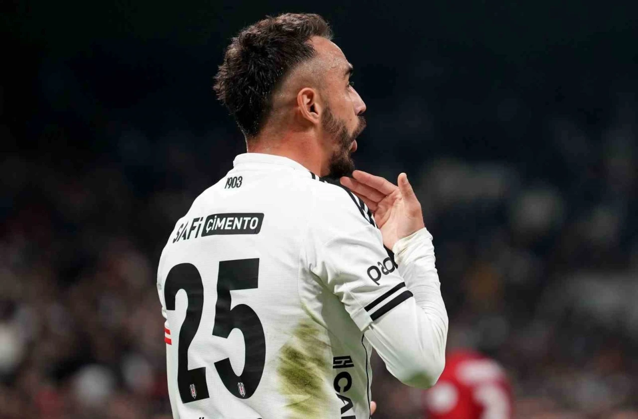 G&ouml;khan Sazdağı, &Ccedil;orum FK&rsquo;ya transfer oldu
