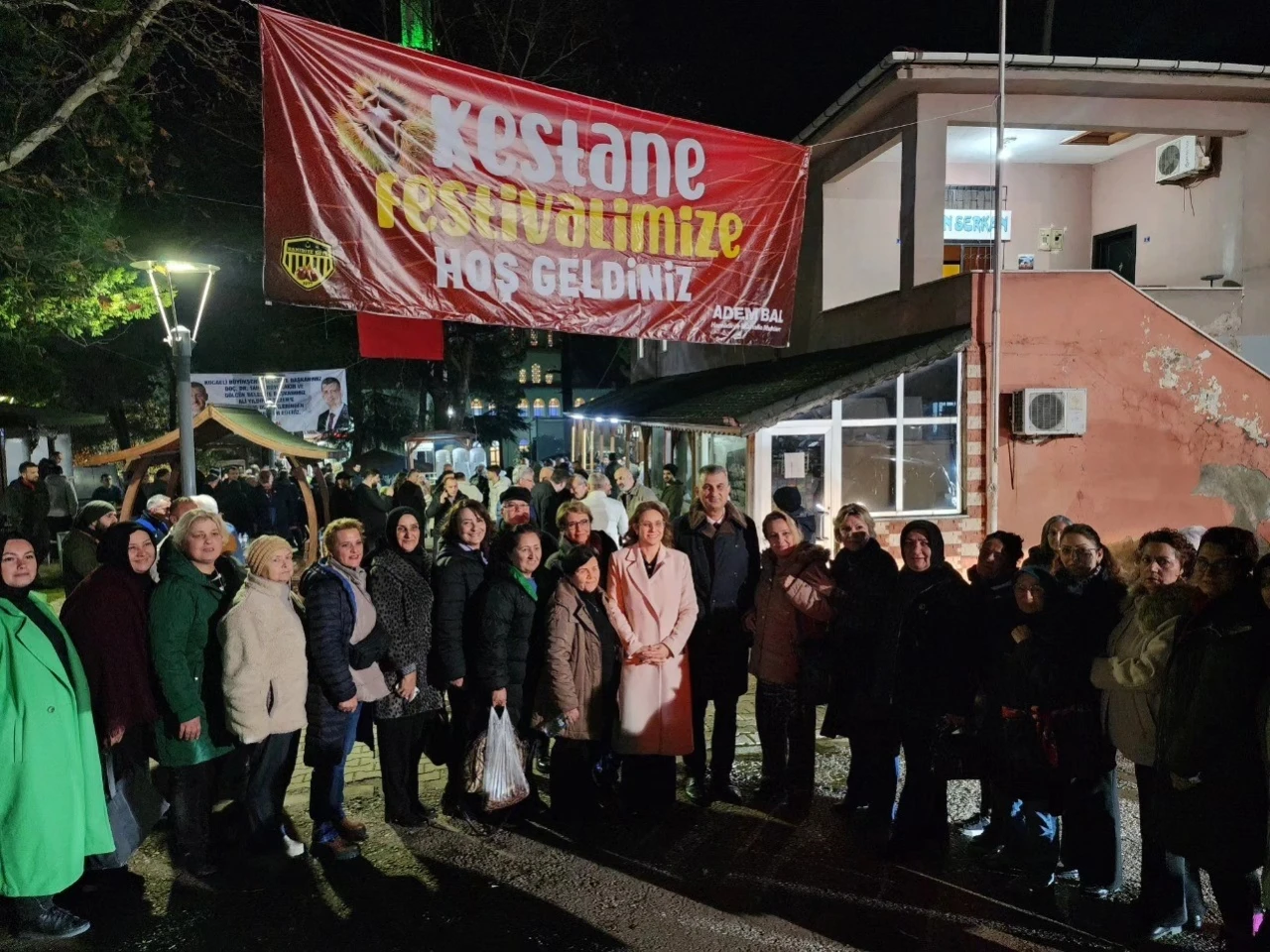 G&ouml;lc&uuml;k&rsquo;te kestane ş&ouml;leni
