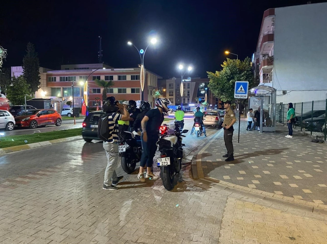 Gönen’de gece denetimleri aralıksız sürüyor
