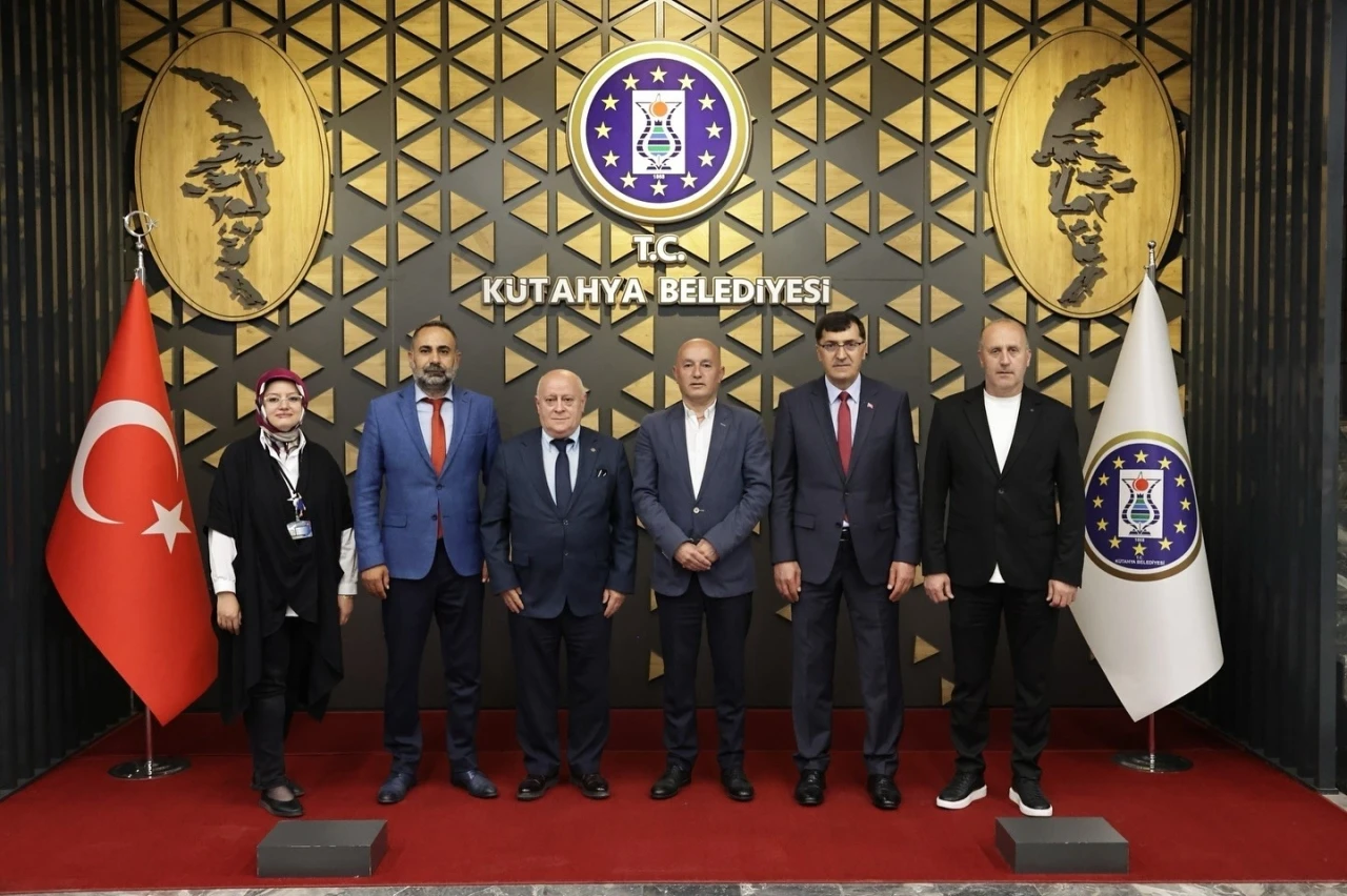 Gostivar heyetinden, Kütahya Belediye Başkanı Eyüp Kahveci’ye ziyaret
