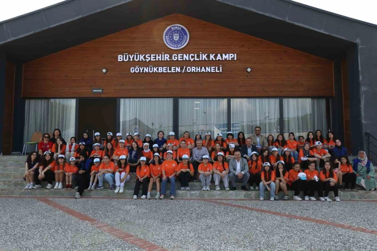 G&ouml;yn&uuml;kbelen Gen&ccedil;lik Kampı&rsquo;nda sezon a&ccedil;ıldı
