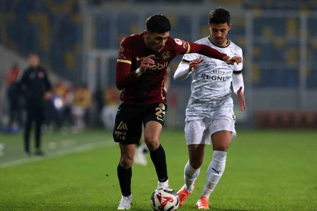 G&ouml;ztepe&rsquo;de rota Dilhan Demir
