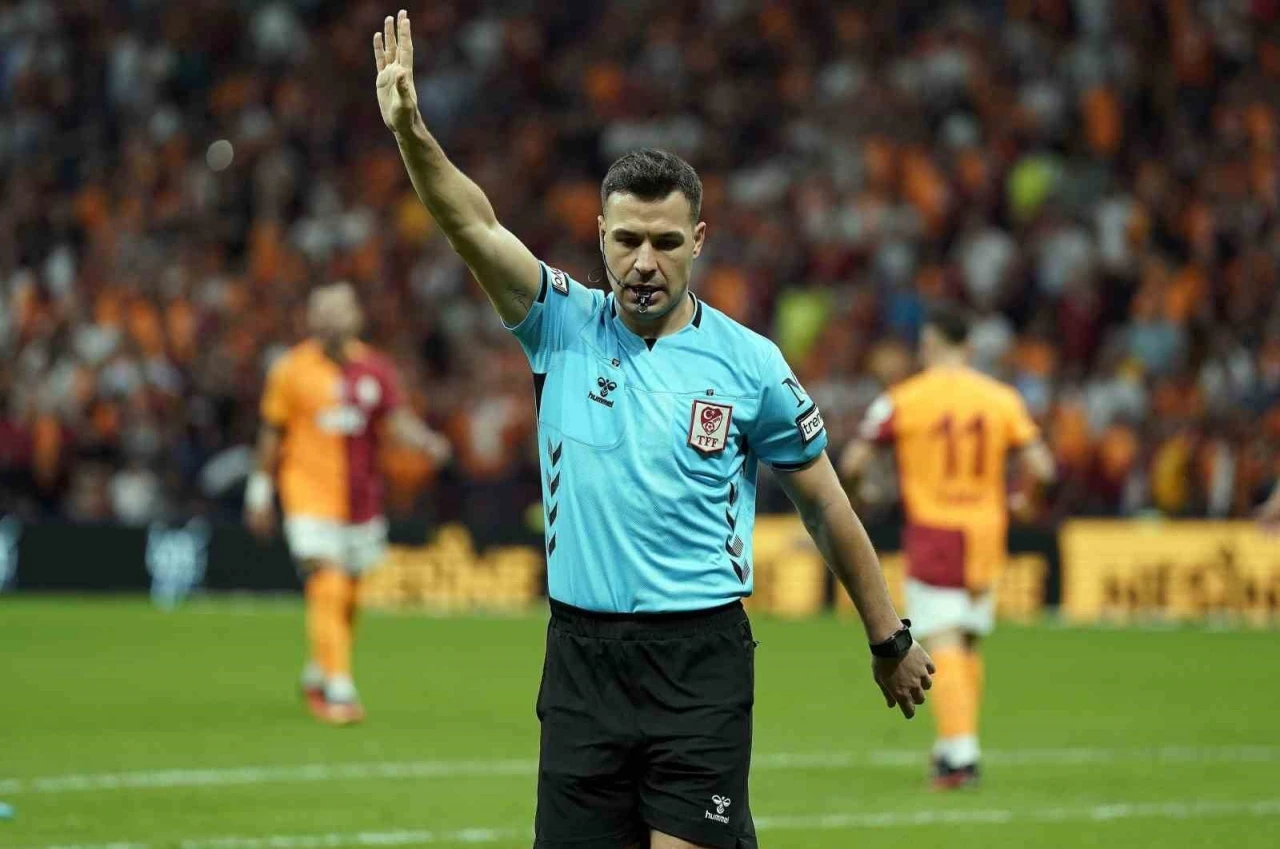 Göztepe - Trabzonspor maçının VAR’ı Cihan Aydın oldu
