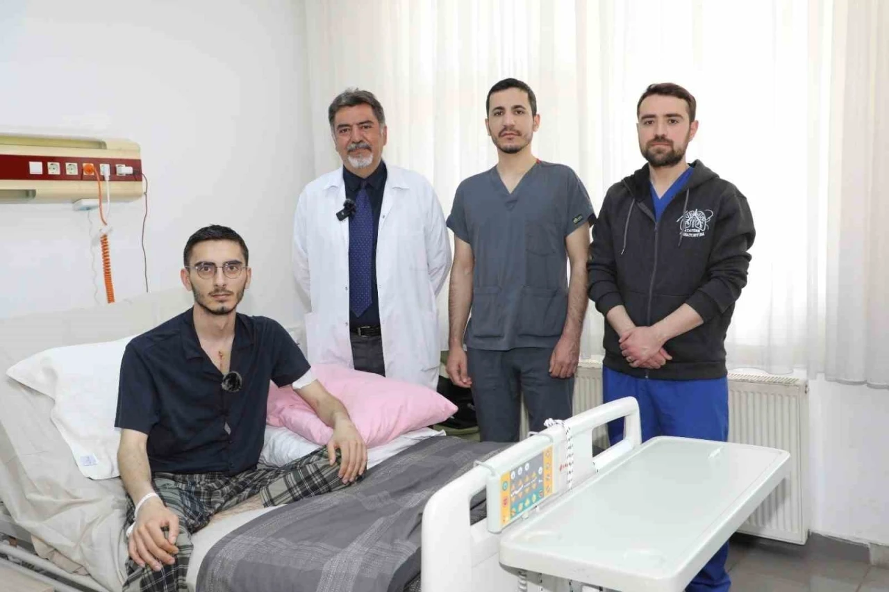 Grip olduğunu d&uuml;ş&uuml;nd&uuml; doktora gitmedi: Hayatının şokunu yaşadı
