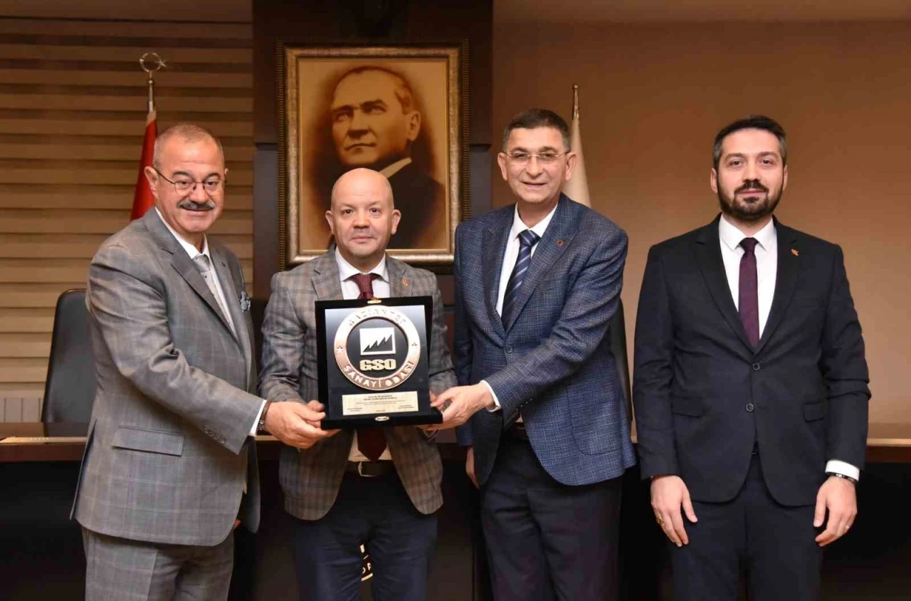GSO’da &quot;Rekabet Kurumu’nun işgücü piyasasına yönelik uygulamaları&quot; konulu toplantı düzenlendi
