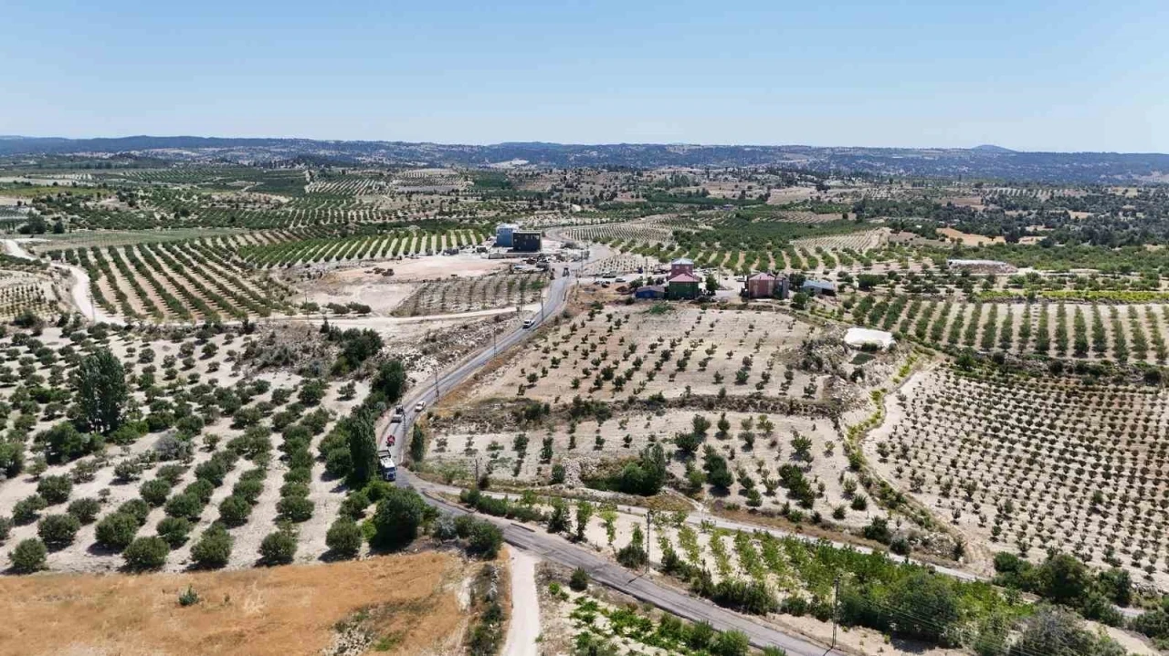 Gülnar’da 8 kilometrelik yol yenilendi

