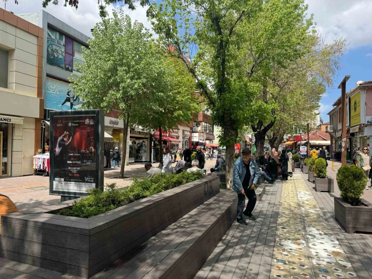 Güneş açtı, Hamamyolu hareketlendi
