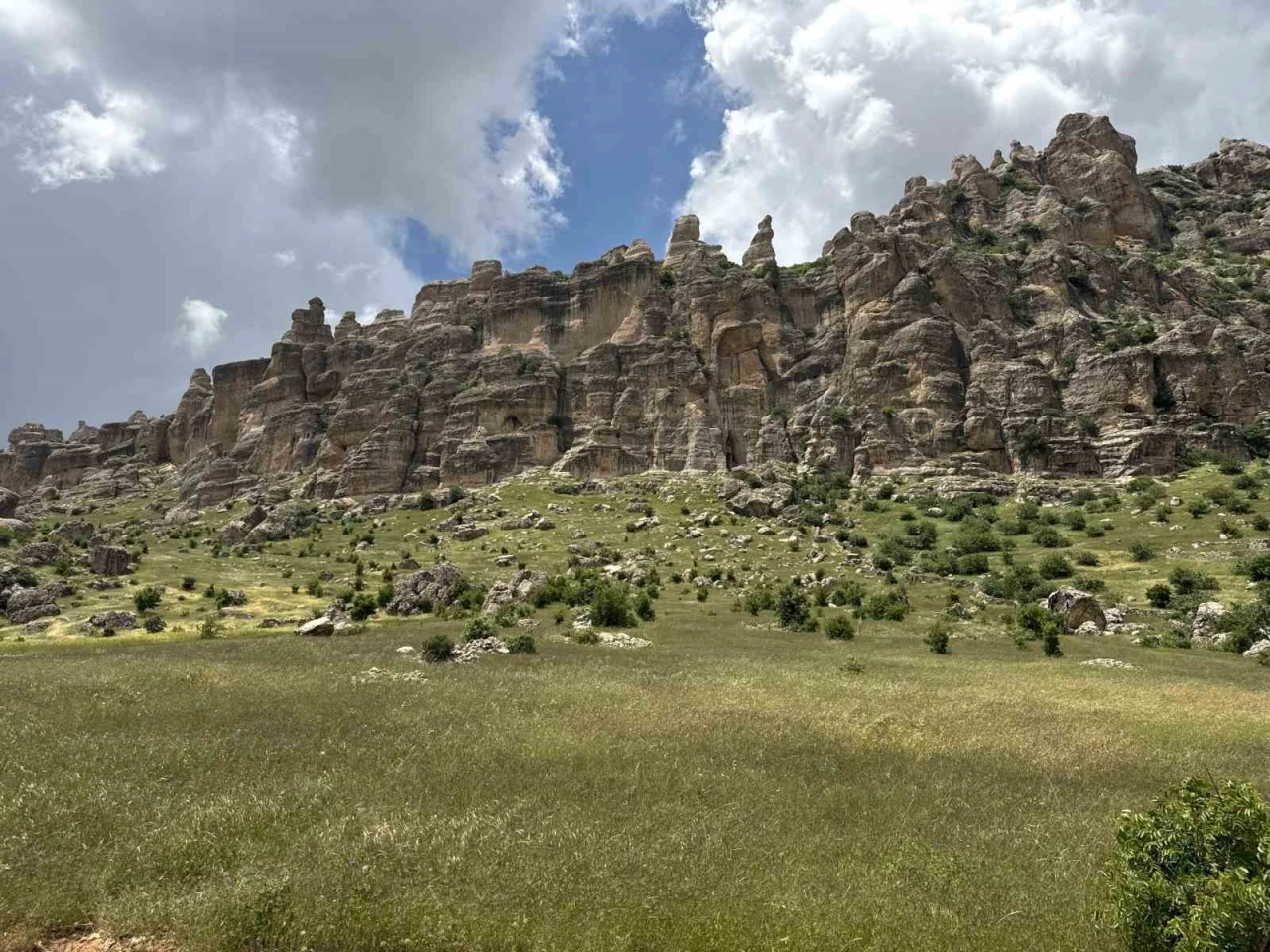 G&uuml;neydoğu&rsquo;nun Kapadokya&rsquo;sı turizme kazandırılmayı bekliyor
