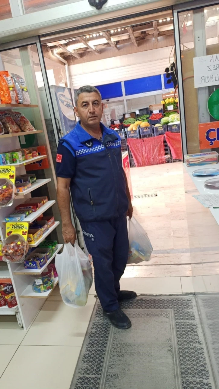 G&uuml;rsu zabıtası 280 &uuml;r&uuml;ne el koydu
