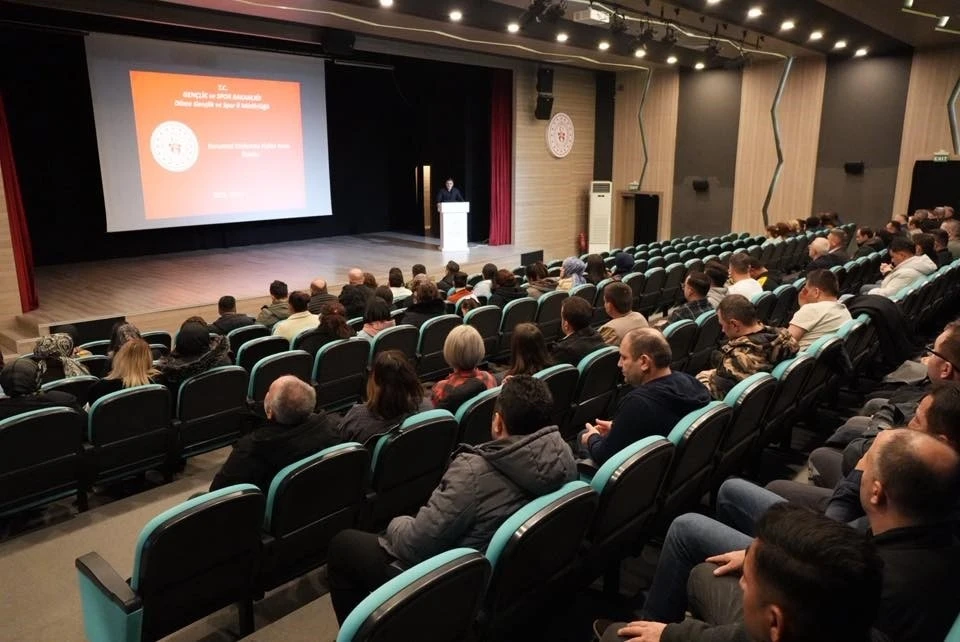 G&uuml;venlik personellerine hizmet i&ccedil;i eğitim verildi
