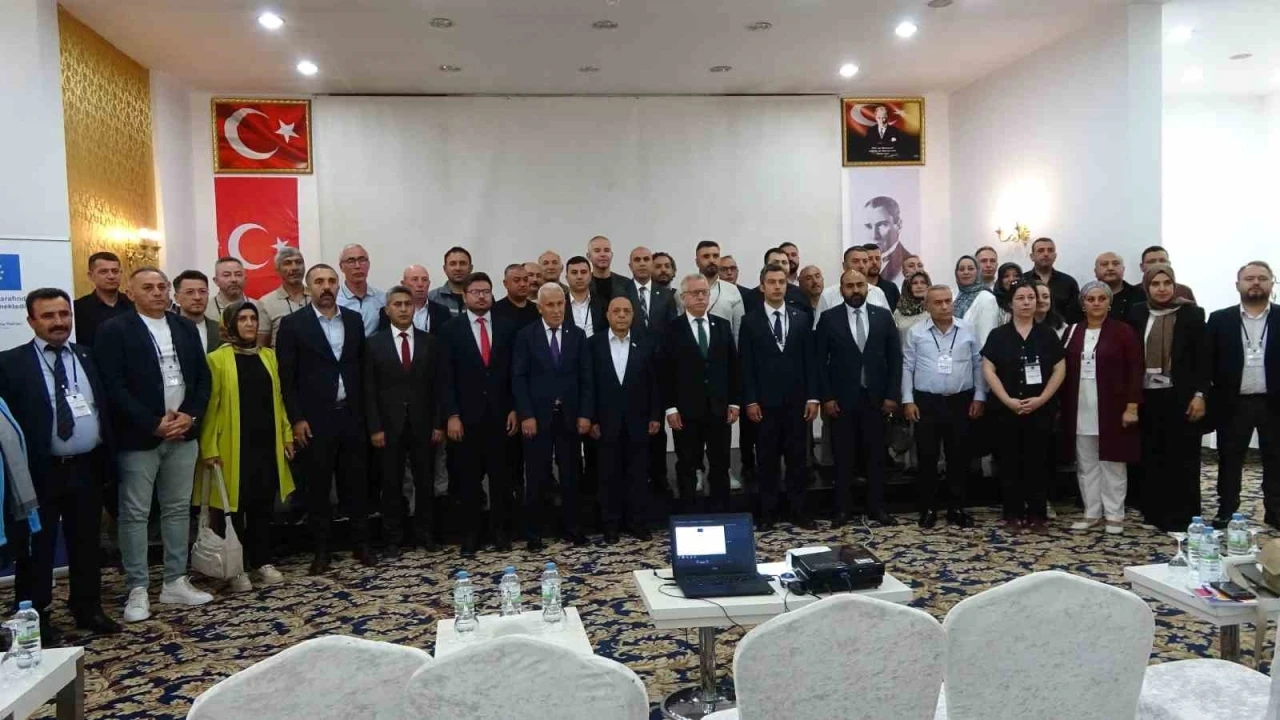 HAK-İŞ Başkanı Arslan: &quot;OECD ülkeleri içinde, ülkemizdeki çalışanlar gayrısafi milli hasıladan 2-3 kat daha az pay alıyor&quot;
