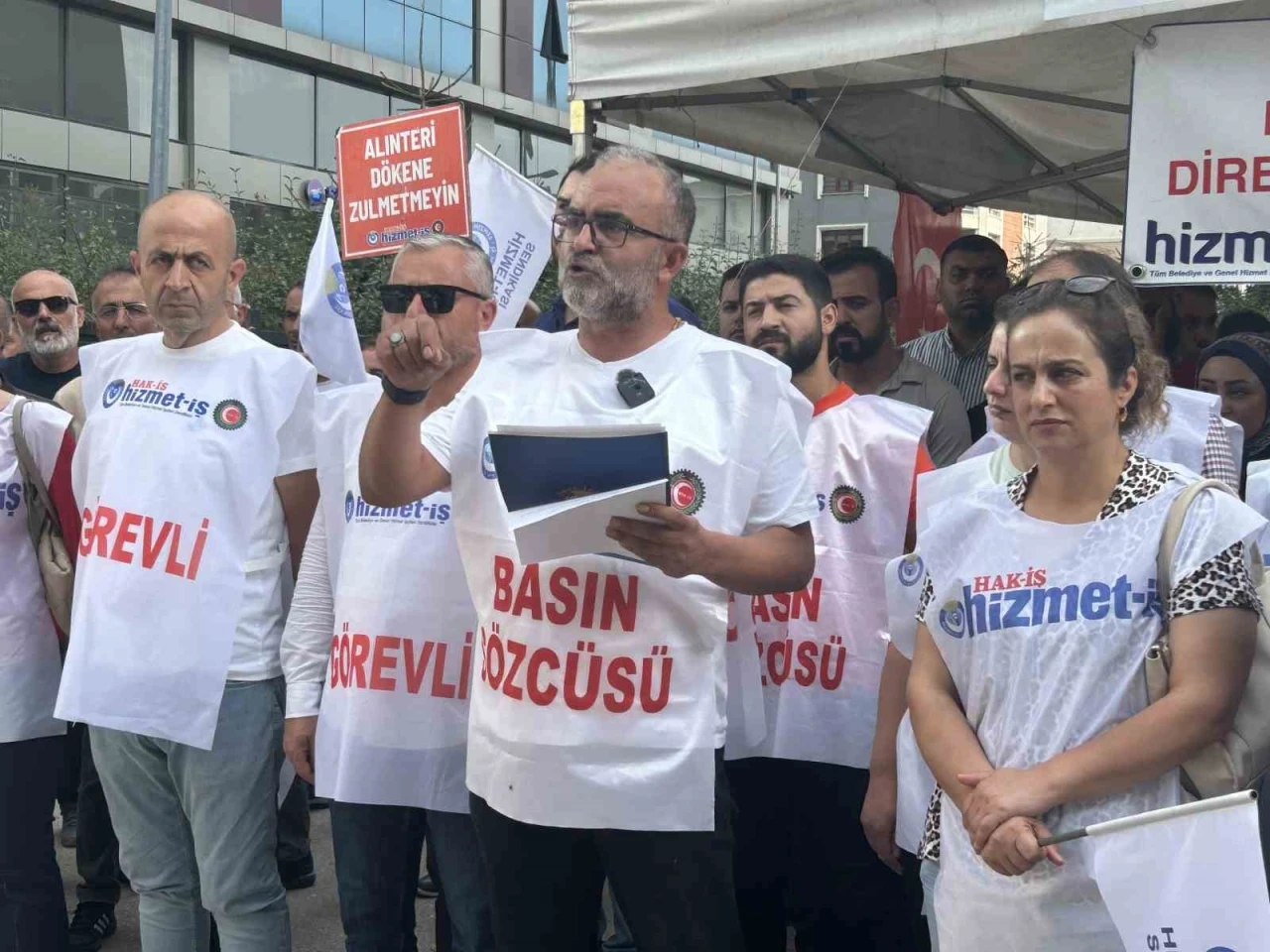 Hak-İş Van Şubesinden işten çıkarılan işçilerle ilgili iddialara tepki
