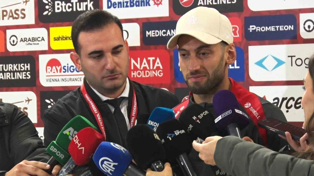 Hakan Çalhanoğlu: &quot;Kurtlar Vadisi müziği eşliğindeki tezahürat bizi etkiledi&quot;
