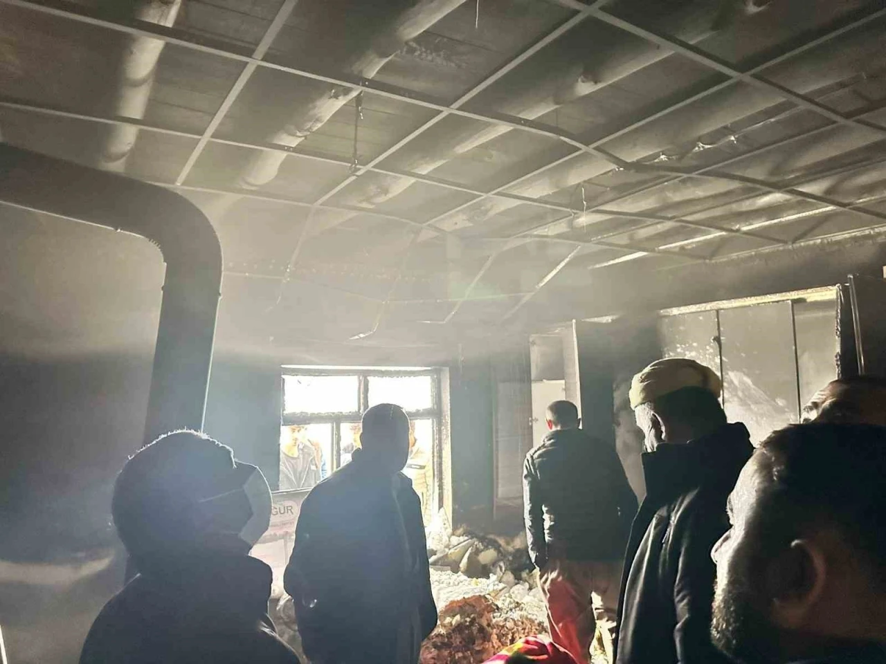 Hakkari&rsquo;de ev yangını
