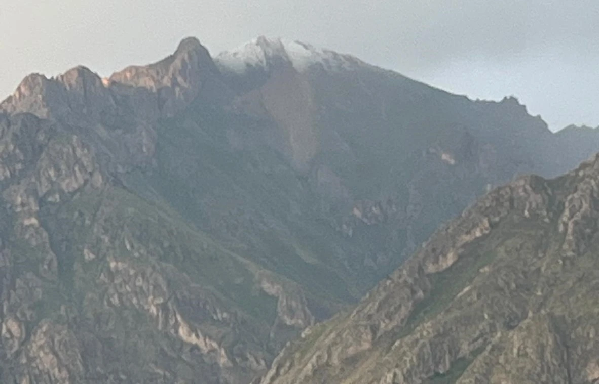 Hakkari’de haziran ayında kar sürprizi

