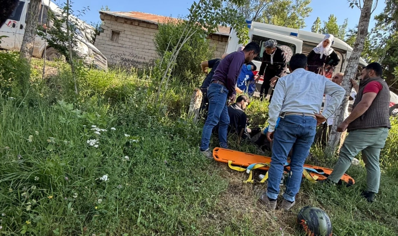 Hakkari&rsquo;de motosiklet kazası: 1 yaralı
