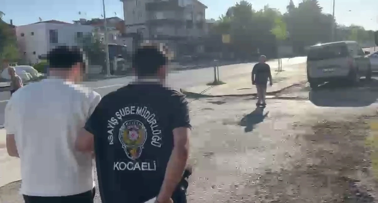 Hakkında 21 yıl 3 ay hapis cezası bulunan firari 5,5 yıl sonra yakalandı
