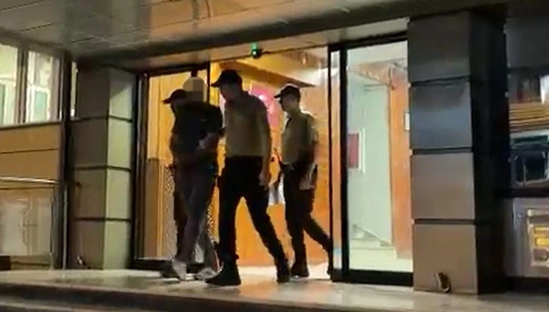 Hakkında kasten &ouml;ld&uuml;rmeden 17 yıl 6 ay hapis cezası olan firari yakalandı
