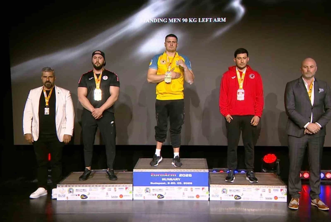 Haliliyeli sporcu  Avrupa &uuml;&ccedil;&uuml;nc&uuml;s&uuml; oldu
