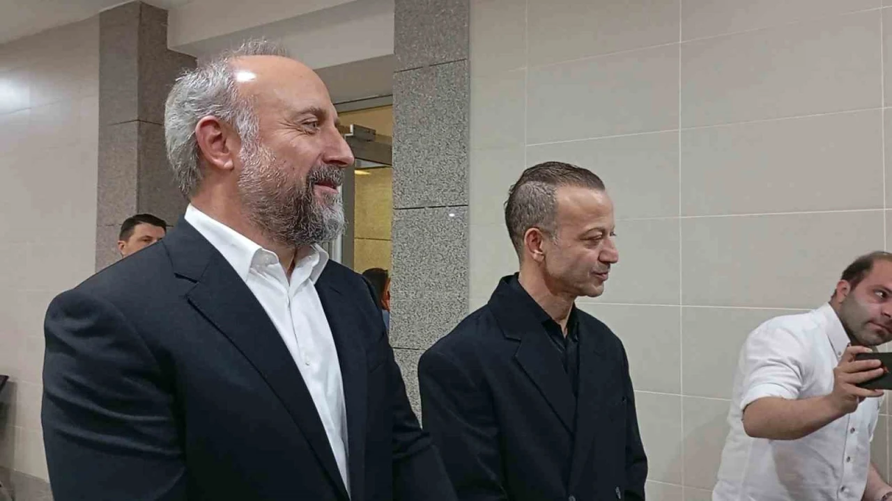 Halit Ergenç ve Rıza Kocaoğlu ’yalan tanıklık’ iddiasıyla hakim karşısında
