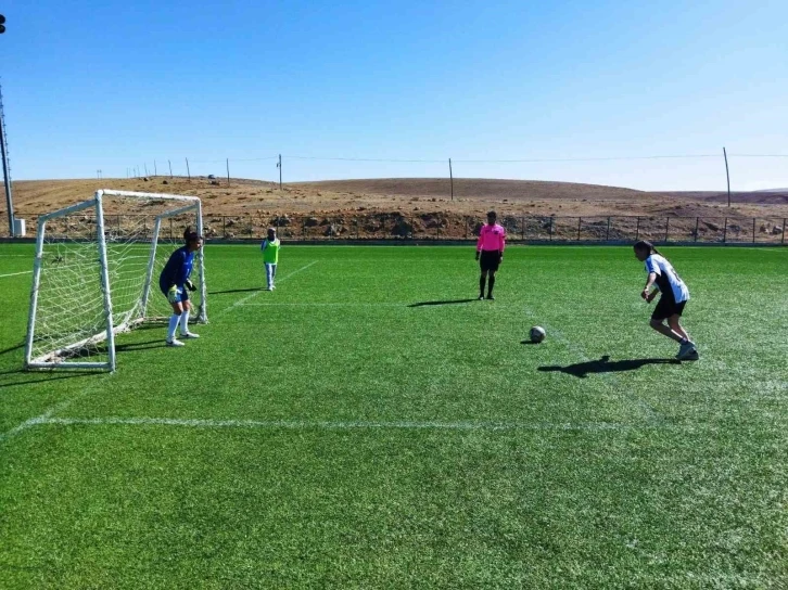 Hamur&rsquo;da Amat&ouml;r Spor Haftası Etkinlikleri
