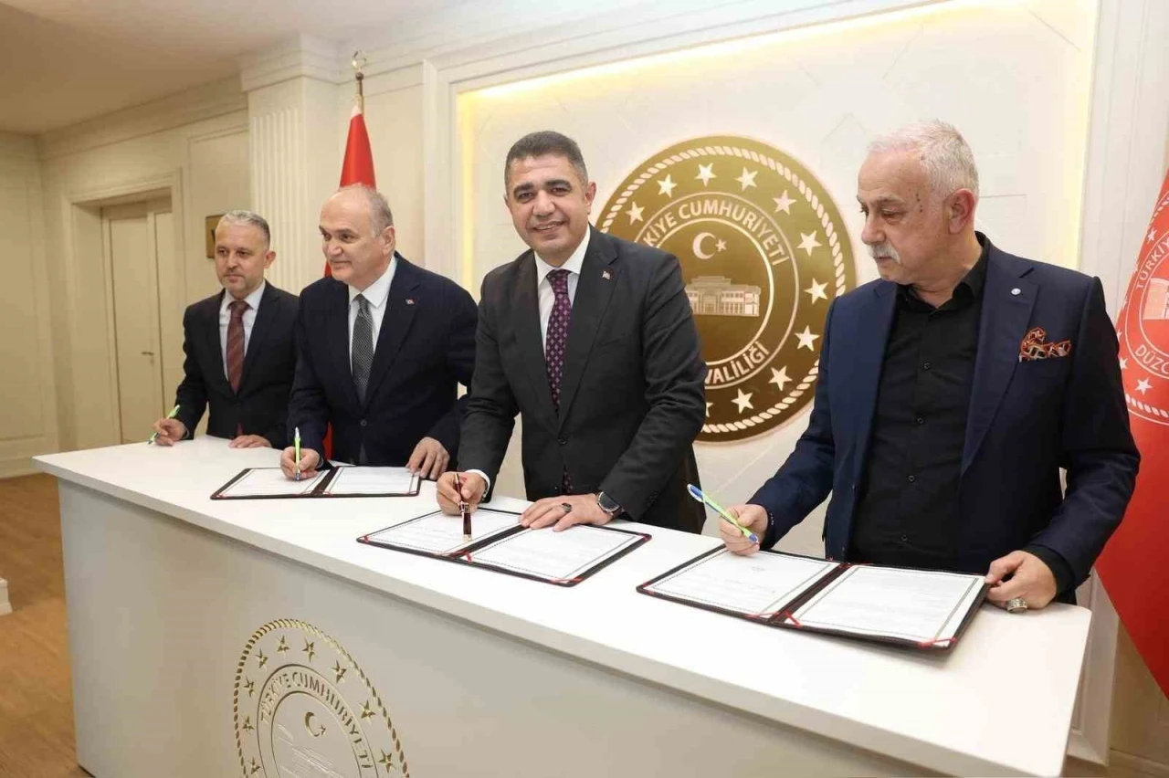 Hanife T&uuml;rkseven Aile Sağlığı Merkezi protokol&uuml; imzalandı
