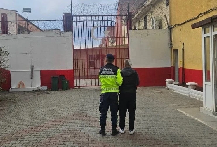 Hapis cezasıyla aranan şahıs Germencik&rsquo;te yakalandı
