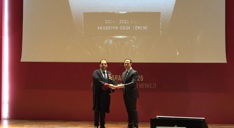 Hasan Kalyoncu &Uuml;niversitesi&rsquo;nde "Akademik &Ouml;d&uuml;l T&ouml;reni"
