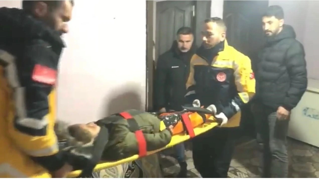 Hasta i&ccedil;in zamanla yarıştılar: Şırnak&rsquo;ta 7 saatlik kurtarma operasyonu
