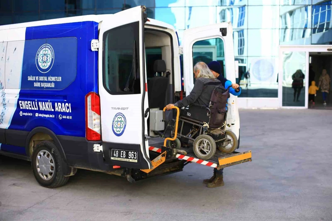 Hasta ve engelli naklinde 100 taşımaya ulaşıldı
