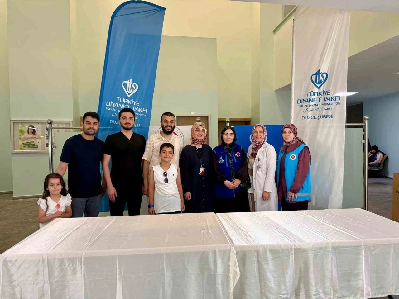 Hastane personeline aşure ikramı
