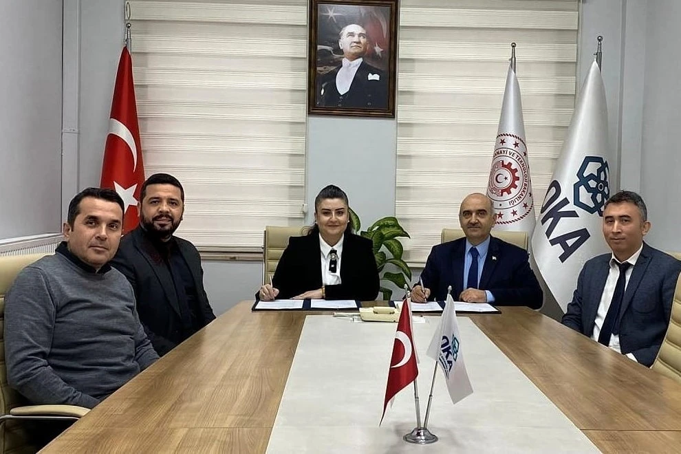 Hastane personeline y&ouml;nelik projede imzalar atıldı
